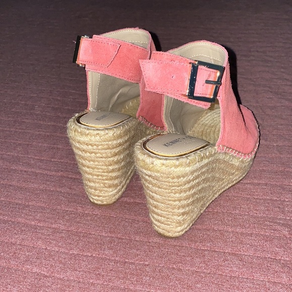 Used once - Picture 4 of 6